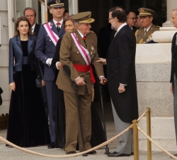 Su Majestad el Rey recibe el saludo del presidente del Gobierno, Mariano Rajoy Brey